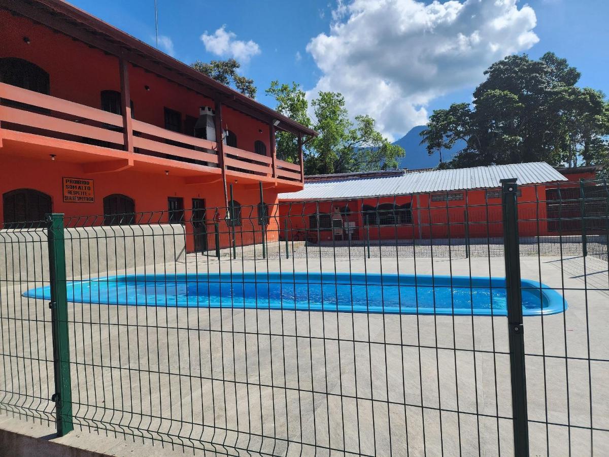 0001.01 - Maranduba - Apto - 2 - 8 Pessoas - 2 Quadras Do Mar - Piscina - Wi-fi